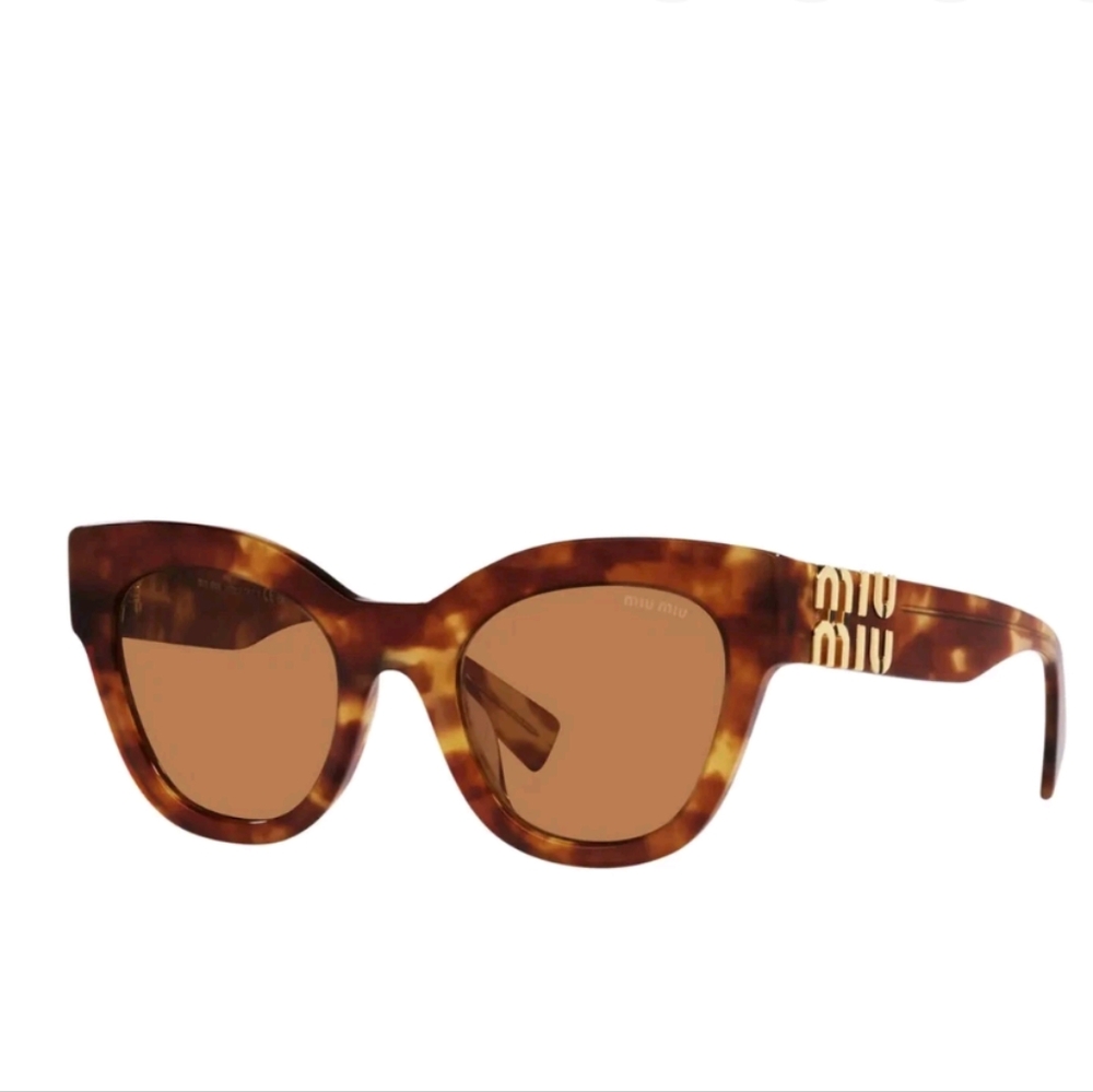 Miu Miu Brown Cat-Eye Sunglasses with Tortoiseshell Frame
